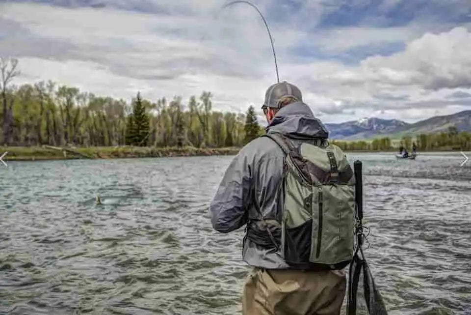 What Makes a Good Fishing Tackle Bag?