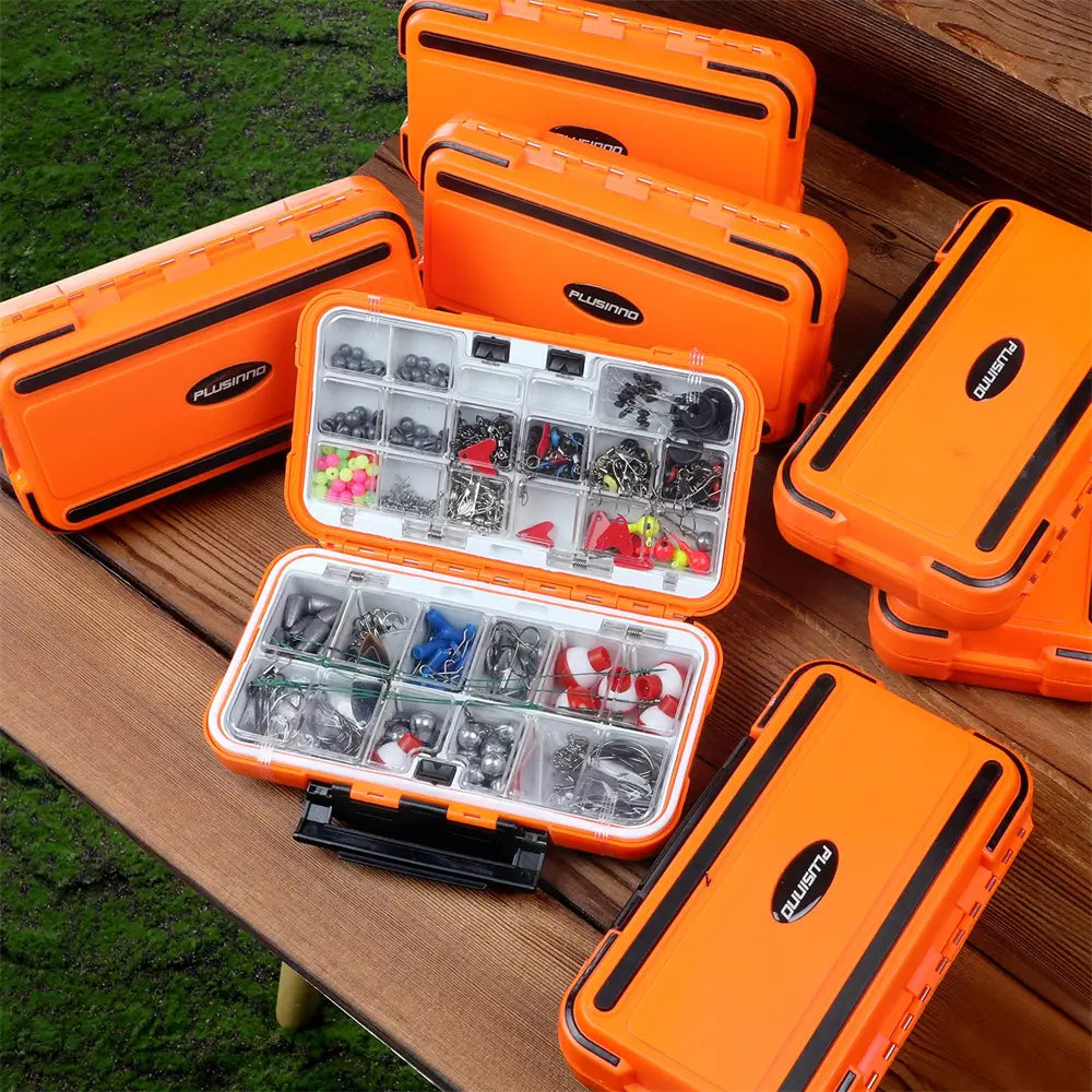 Fishing tackle box